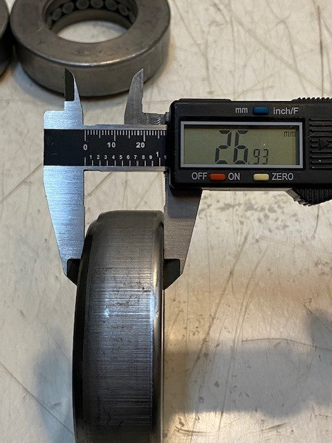 3 Quantity of T208 Sealed Thrust Roller Bearings 52x93x27mm (3 Quantity)