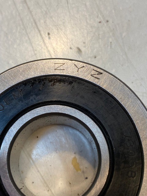 5 Quantity of ZYZ Angular Contact Ball Bearings 7305A, 7305B 25x62x17mm (5 Qty)