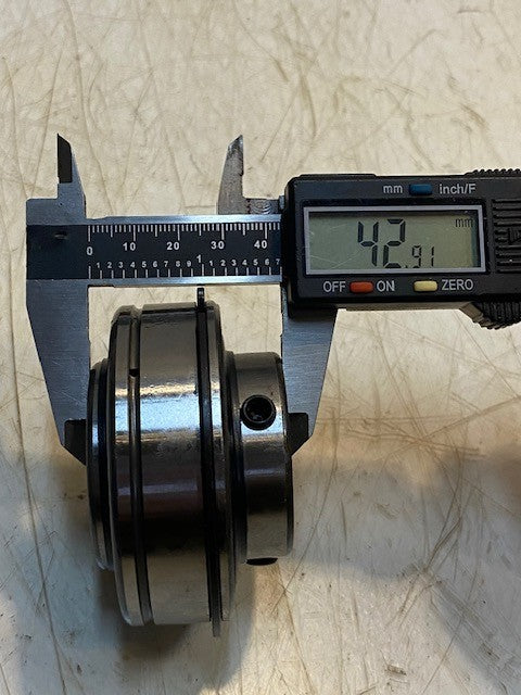 FS Bearing Units SER207-22 Insert Ball Bearing Snap Ring with Setscrew Locking