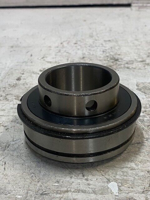 Peer SER-31 China Insert Bearing Cylindrical Bore (See Pics for Measurements)