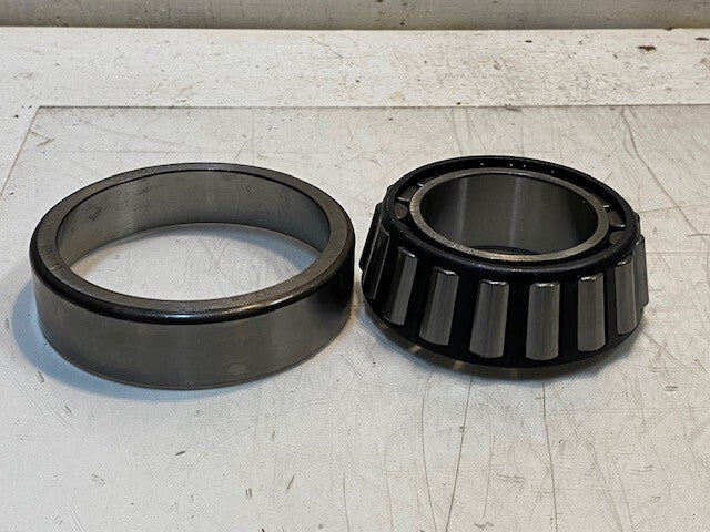 National HM212011/HM212049 Tapered Roller Bearing 122mm OD 66mm Bore