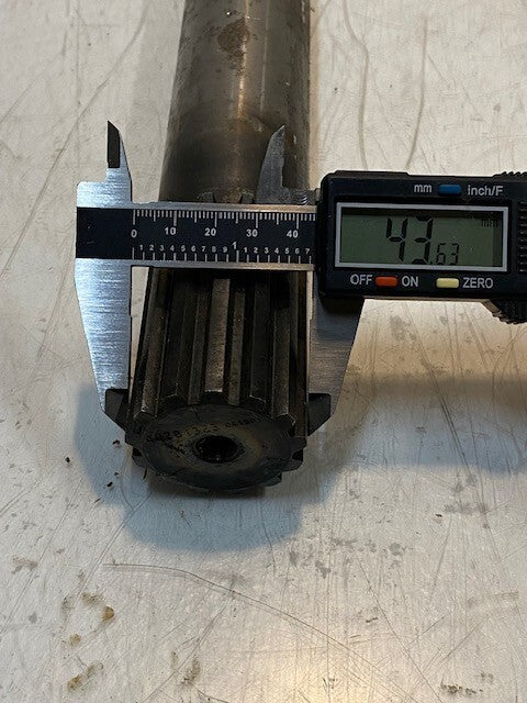 Output Shaft for John Deere 40281323 | 041901 | 44mm OD 13-Spline 25mm Thread