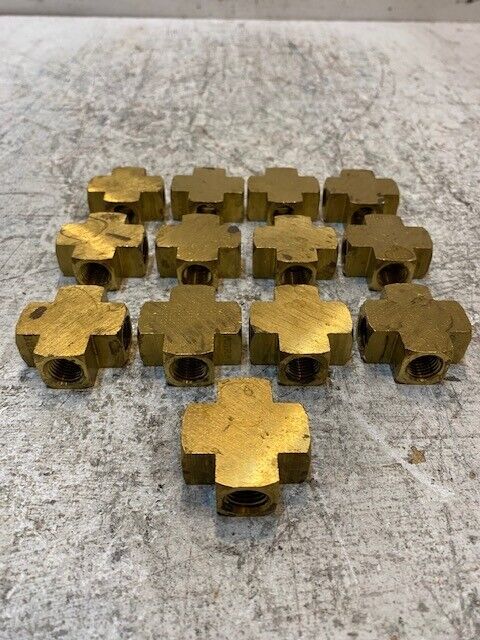 13 Quantity of Parker Cross Female Brass Fluid Connectors 2205P-4 (13 Quantity)