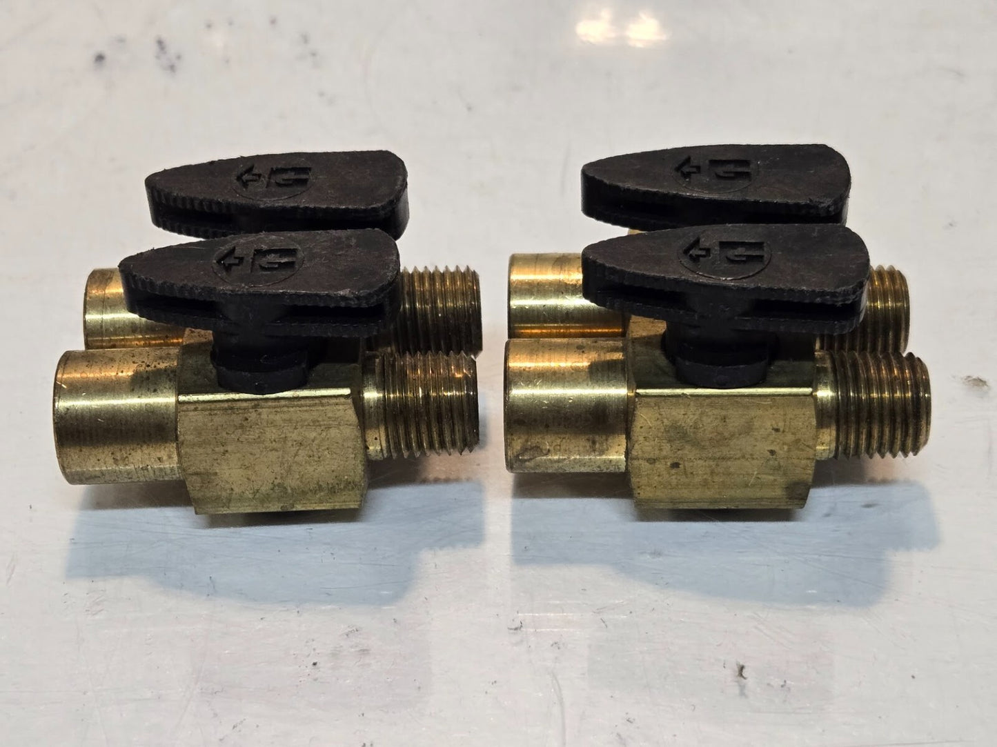 4 Quantity of Quarter Turn Plug Valves 1/4" FPT x 1/4" MPT for Parker (4 Qty)