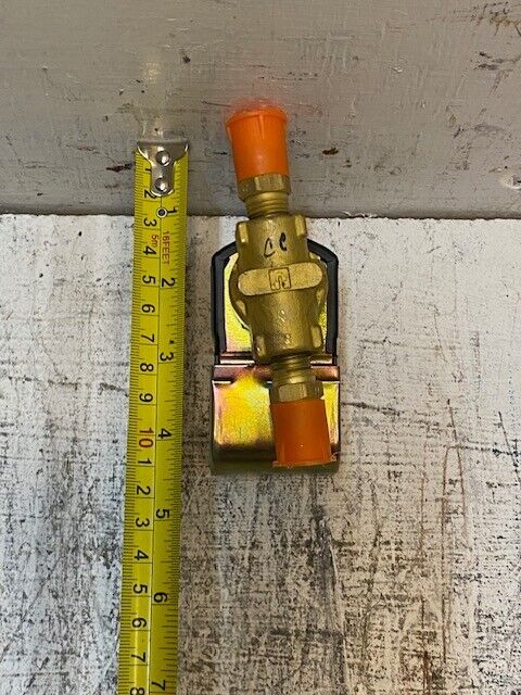 Parker Carrier Solenoid Valve EF11BZ122 | 3/8 SAE Volts 24/60 Watts 6.5