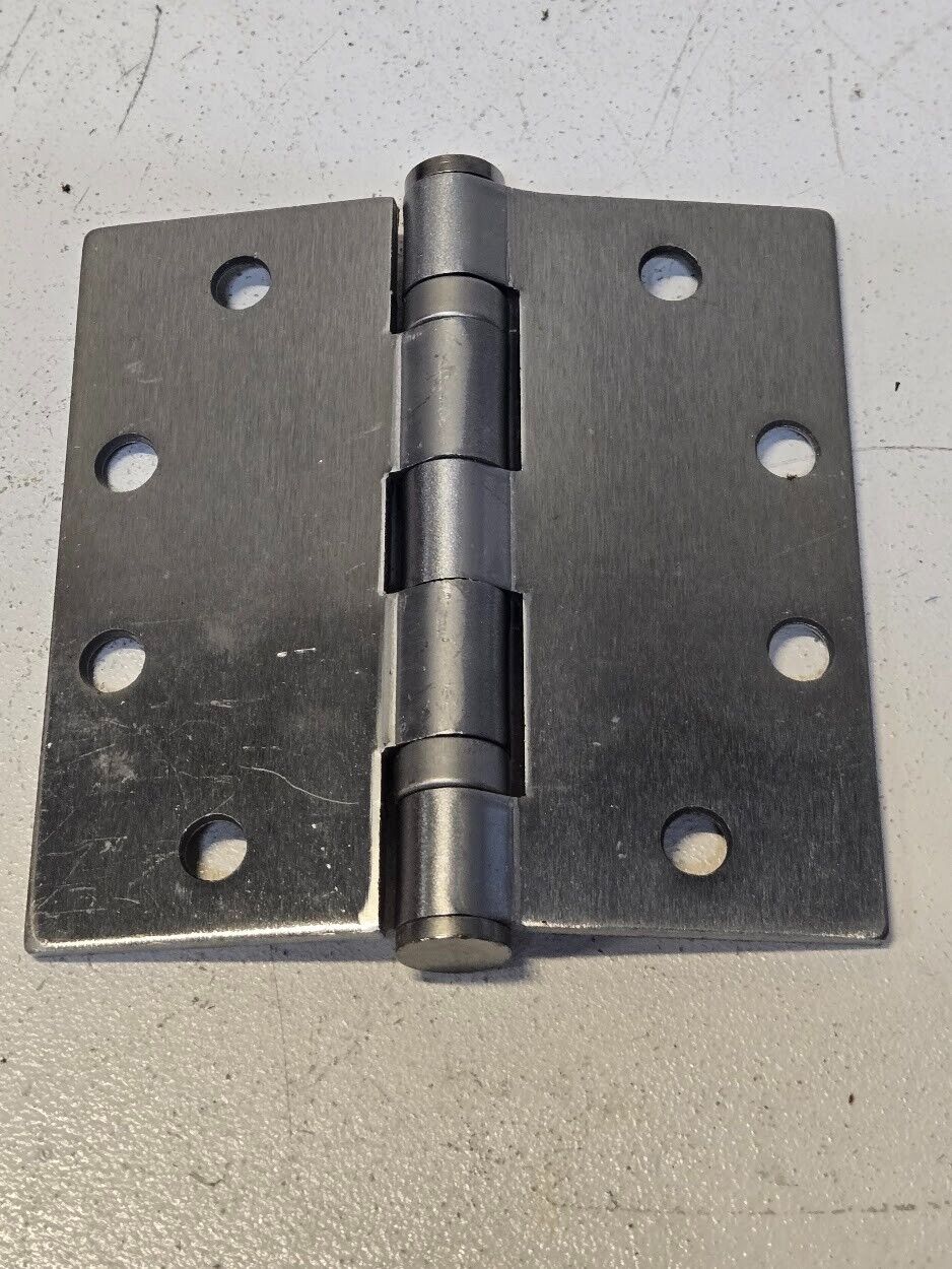 7 Quantity of 4.5" Ball Bearing Door Hinges (7 Quantity)