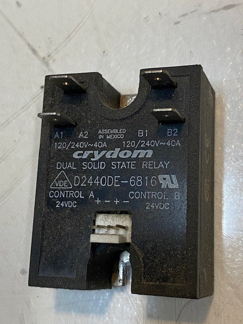 Crydom D2440DE-6816 Turbo Chef NGC-3005 Solid State Dual Voltage Relay USED
