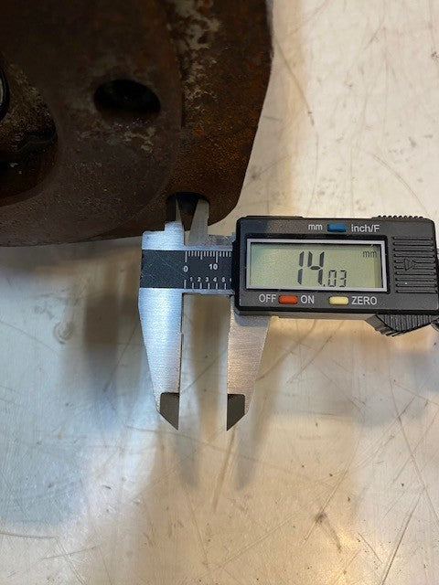 Hydraulic Pump Motor 14-1/2" L 7-3/4" W 9" H 34mm 21-Spline 14mm Bolt Holes