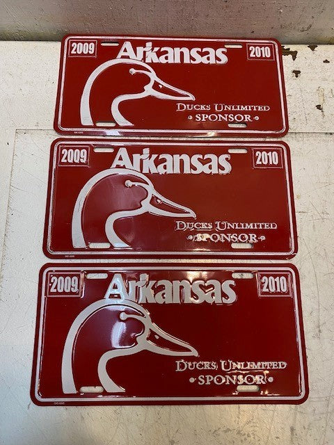 3 Quantity of 2009-2010 Arkansas Ducks Unlimited Sponsor License Plates (3 Qty)