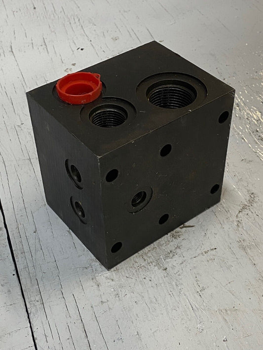 Hydraulic Manifold Block 3-1/4" x 4-1/8" x 4"