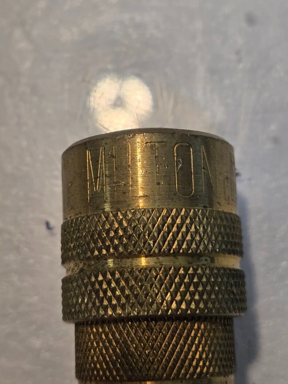 2 Quantity of Milton Kwik Change M Style Couplers 1/4"x5/16" Flare (2 Quantity)