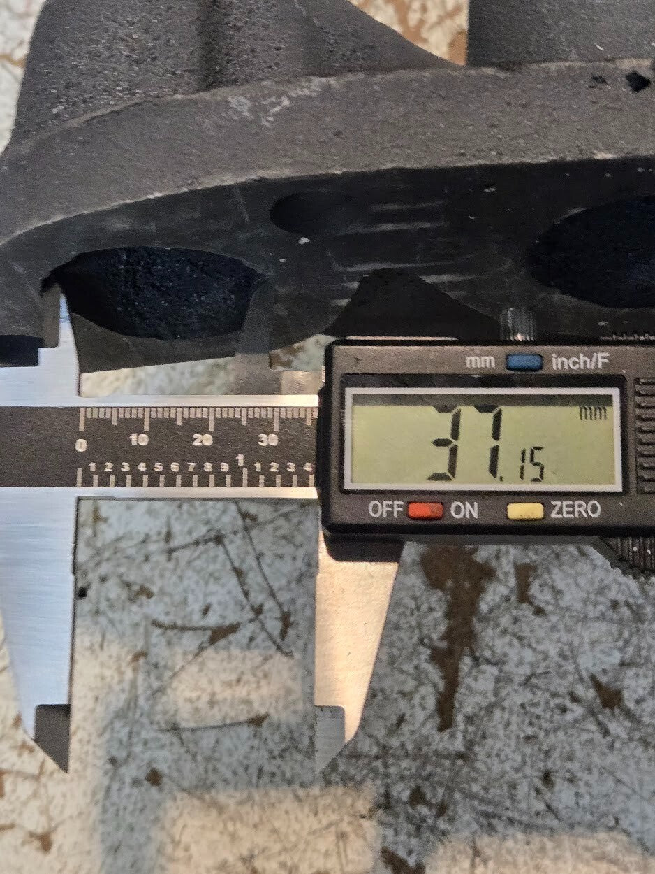 Exhaust Manifold M-5001 for Farmall 358308R11