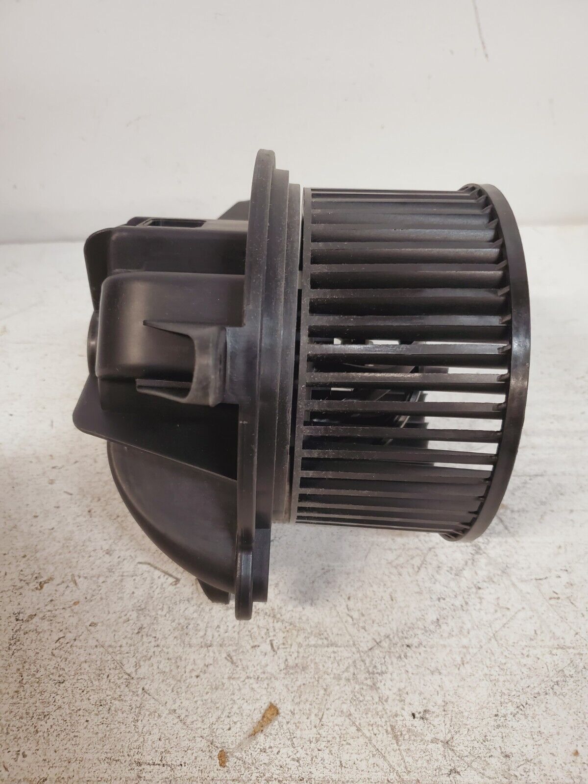 Four Seasons HVAC Blower Motor 75712 A12 | 11166