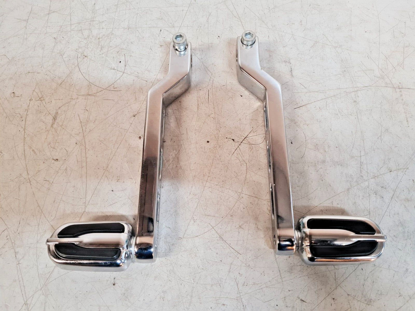 2 Qty. of Harley Davidson  Billet Shift Levers 33600167 (2 Qty)