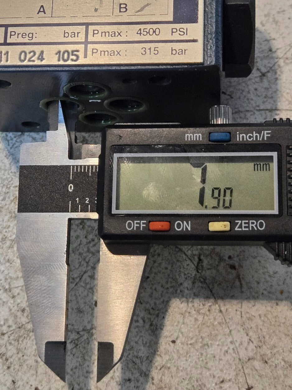 Bosch Manifold Check Valve 0 811 024 105 | 872 | Max Pressure 4500 PSI 315 Bar