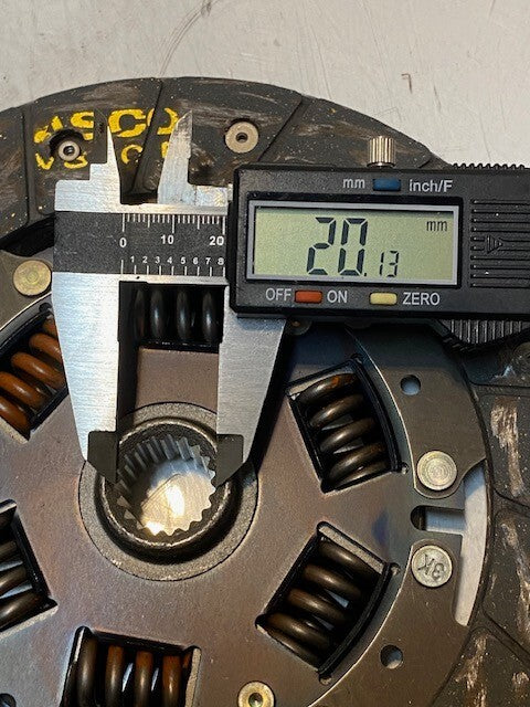 2 Quantity of ASCO VS80F Clutch Discs 20mm Bore 19-Teeth 7-3/8" Dia. (2 Qty)