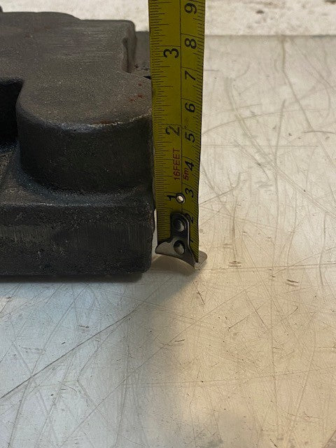 Hydraulic Control Valve End Cap 16-02-043-806-A | 9126