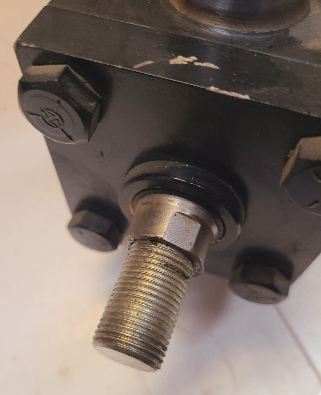 Lehigh Pneumatic Air Cylinder Model HP25 S/N 1029355 | 19676