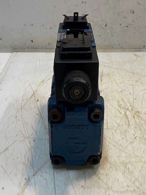 Mannesmann Rexroth Hydraulic Directional Control Valve 4WE6J60/EW110N9K4/B10N10