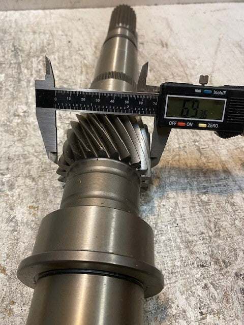 Main Shaft AT073012 2ft Long 24mm End 39mm 24-Spline End 23-Middle Teeth