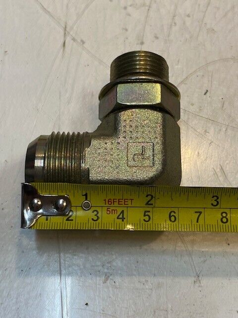 7 Qty of Parker 90 Degree Male Elbow Fittings 33mm Thread 27mm Thread (7 Qty)