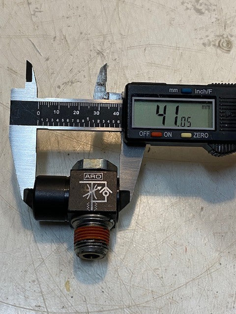 ARO Right Angle Flow Control Valve 119307-375-G