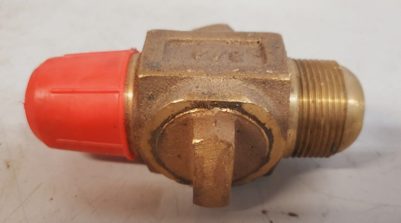 Ford Corporation Stop Valve 3/4" AWWA x Flare Brass