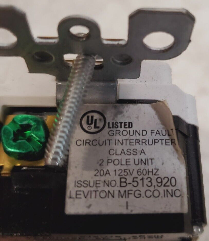 9 Qty. of Leviton Circuit Interrupters Class A | N7599 | 20A | 125V 60Hz (9 Qty)