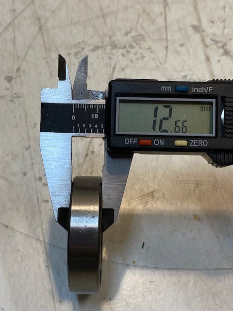 9 Quantity of MRC R16ZZ Single Row Radial Ball Bearings 25x51x13mm (9 Quantity)