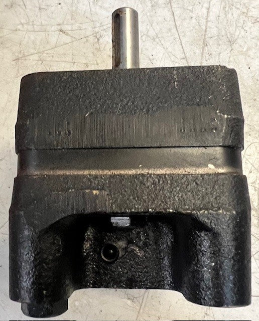 Hydraulic Gear Pump Model 1586057 | 1588546 Hydraulic S203L-3052