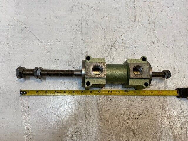 Hydraulic Cylinder 24mm Bore 11mm Holes 16mm Small End 20mm Big End