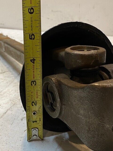 Neapco Axle Shaft 2102-AC-66 32" Long 30mm Square Shaft Dia. 34mm 6-Spline Bore