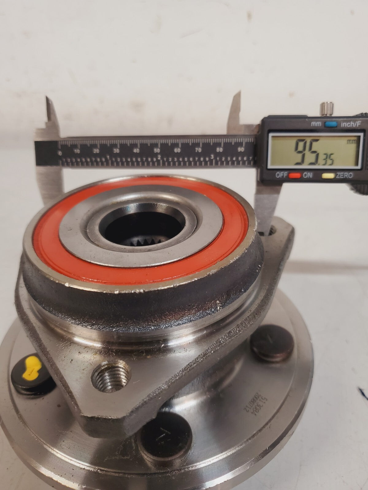 Front Wheel Hub Assembly 513084 | 20080712
