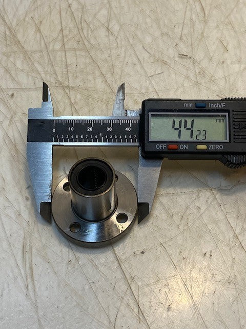 Nippon NB Slide Bush Linear Motion Single Round Flange Mount Bearing SWF8GUU