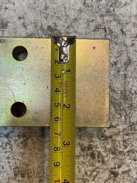 Hydraulic Pilot Valve Manifold Block 830677 3-1/2" Long 2-1/2" Wide 1-1/4" Thick