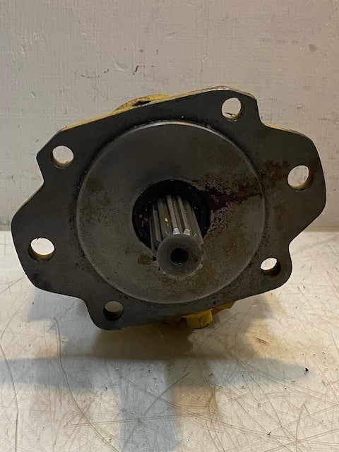 Brunswick Hydraulic Gear Pump B3 61562 | 2-3/4" Shaft L 31mm Shaft OD 14-Spline