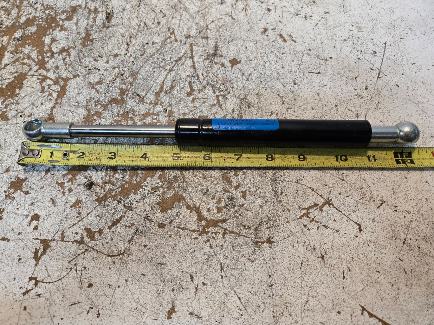 AVM Gas Spring 27867-002 | 3072