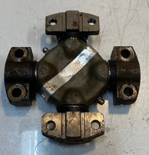 Universal Joint 60431, 114-6125A-D1, 19207SOCN, 77873, 10875330 | 5-1/2" Wide