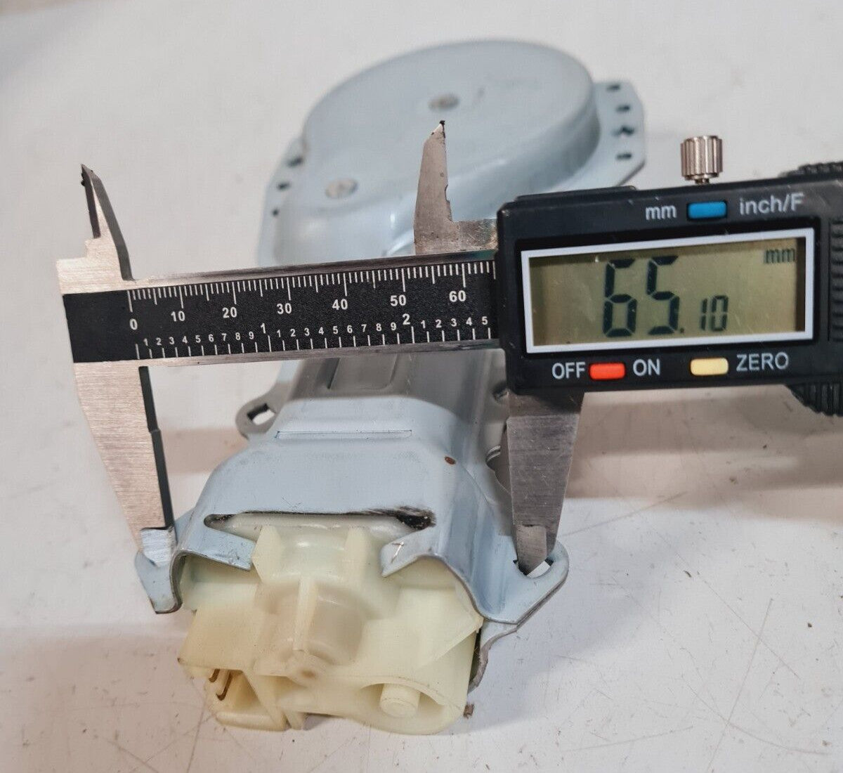 Power Window Regulator Motor 12497971 MR