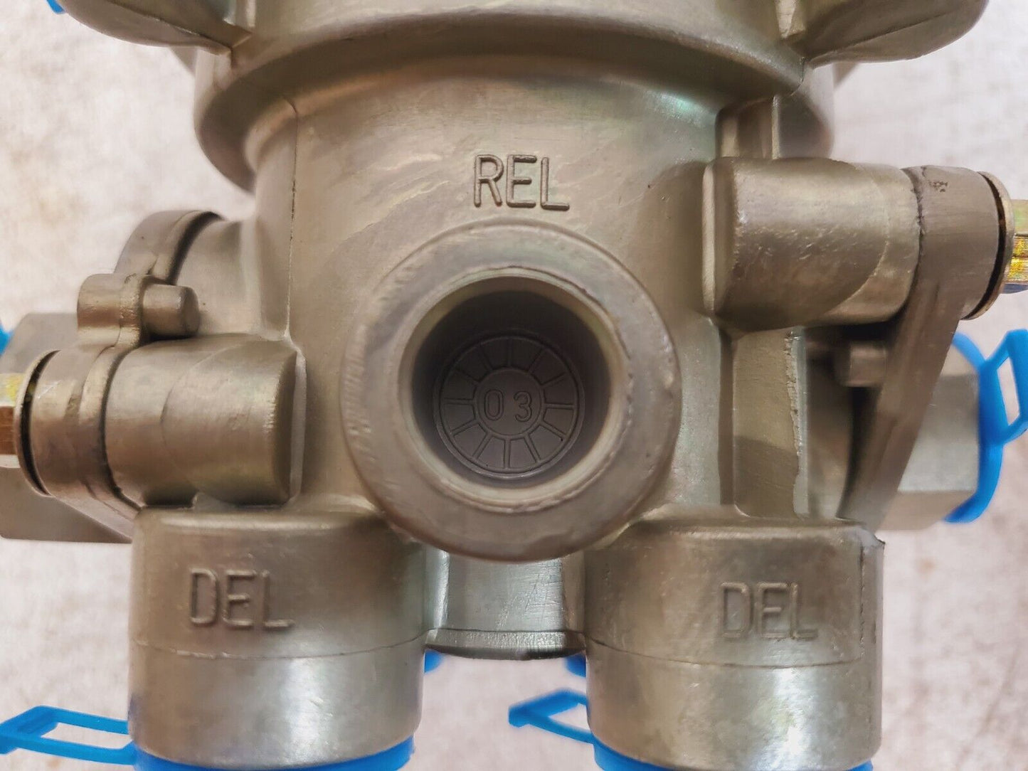 Heavy Duty Trailer Valve Type RT-4