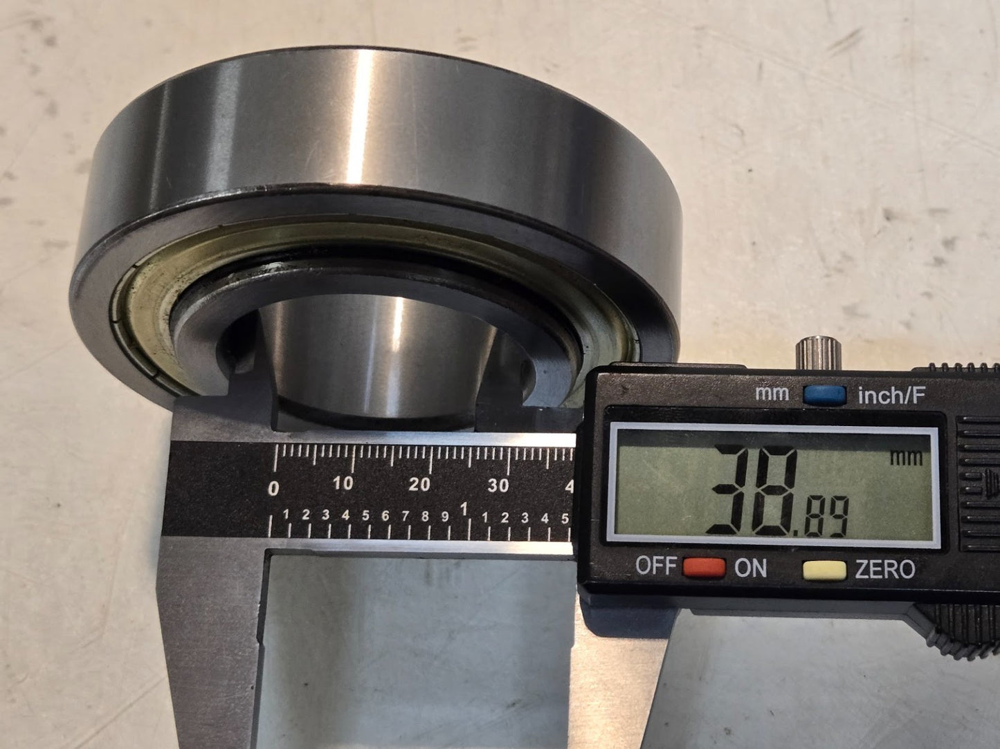 ARE Metal Shielded Ball Bearing 88128 | 80mm OD x 38.9 mm Bore x 27.4 mm Thick