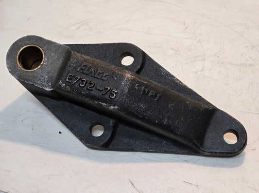Flagg E732-75 Leaf Spring Hanger for Peterbilt | 12-1/2" x 5-7/8" x 4-1/2"