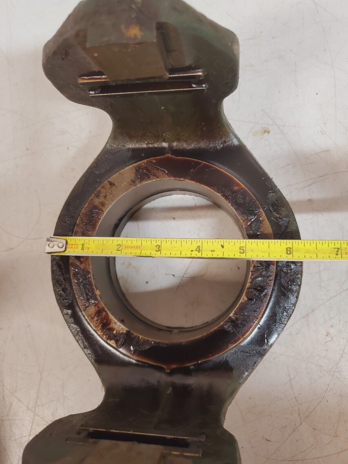 Ring End Yoke 232774-AA | 232774 - AA | 232774