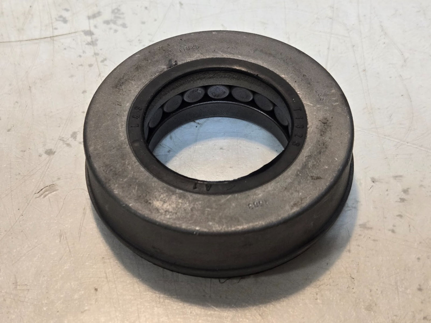 4 Quantity of L&S Tapered Thrust Roller Bearings T182S | 82.4 mm OD (4 Qty)