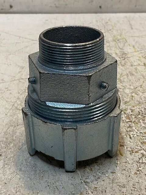 Thomas & Betts Cable Cord Connector 2" Jacketed Armor Cable 2-1/4" Grommet