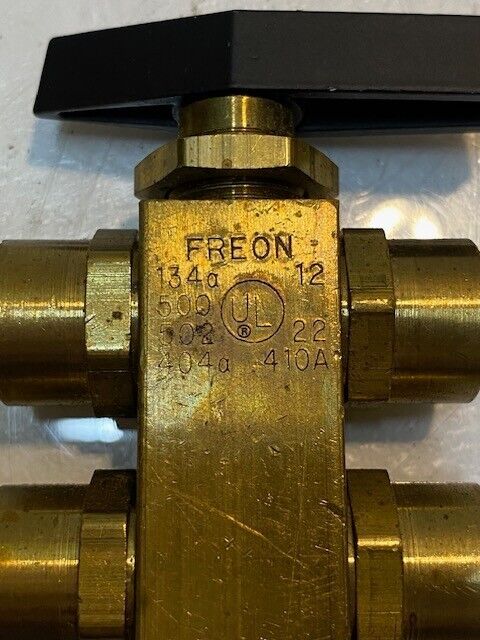 Abco Kantleak Multi-Port Stack Brass Valve Freon 134a, 404a, 410A 1000 PSIG 6996