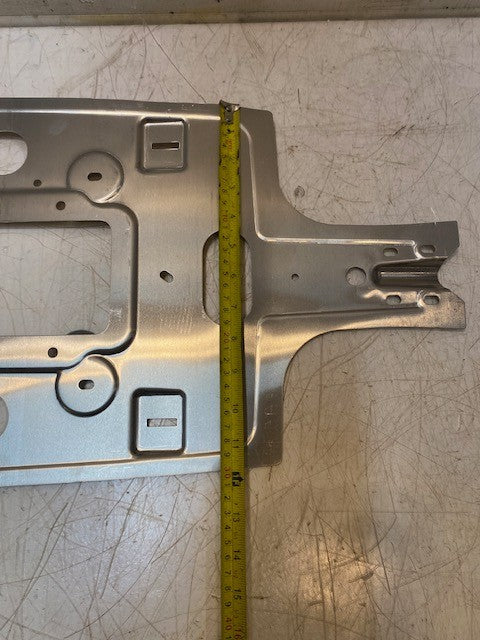 Tesla Model X Spine Closeout Panel Assembly 1073255-00-A