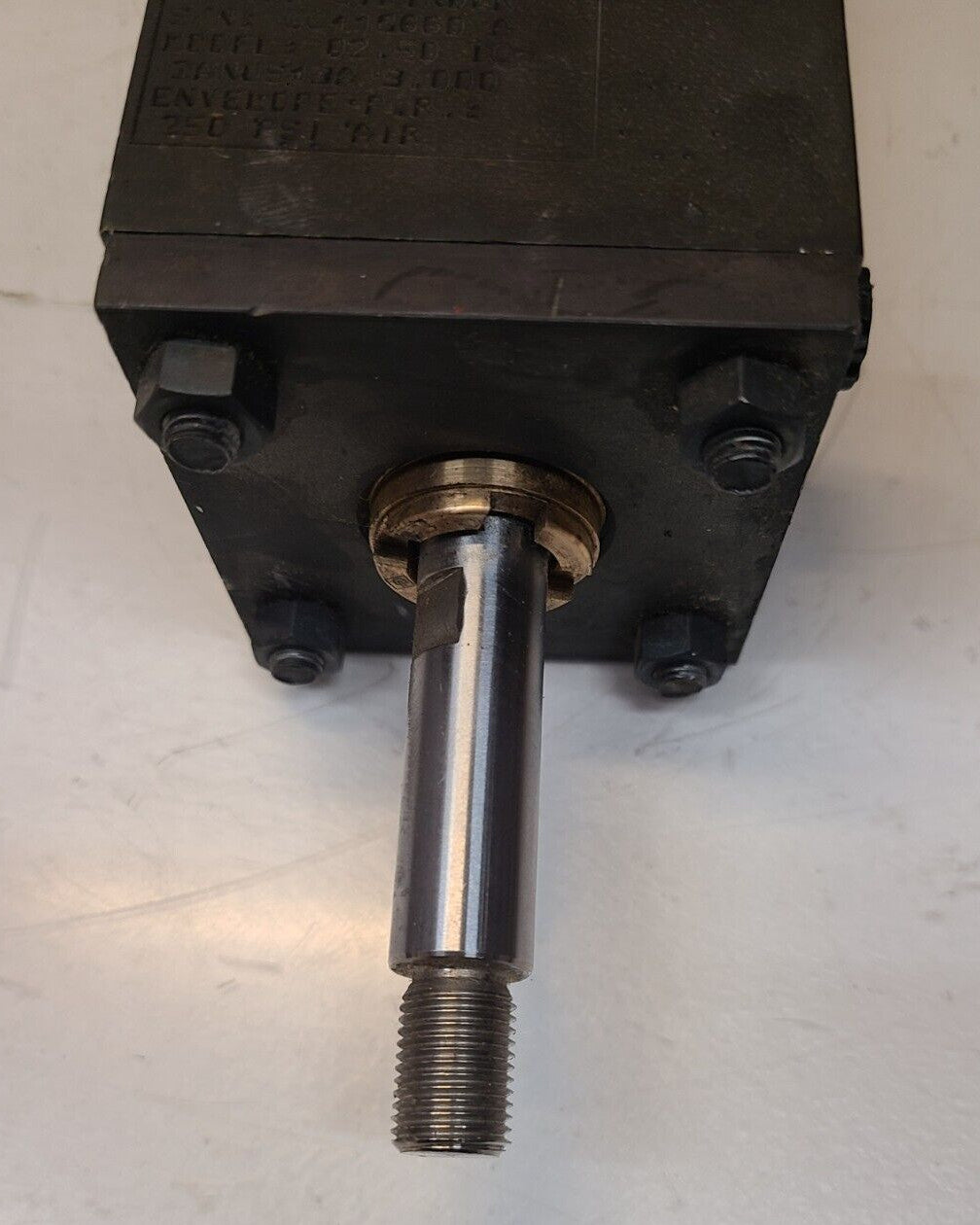 Parker Pneumatic Cylinder CC418660 A Model 02.50 TC-2ANUS13A | 3.000 | 250 PSI A