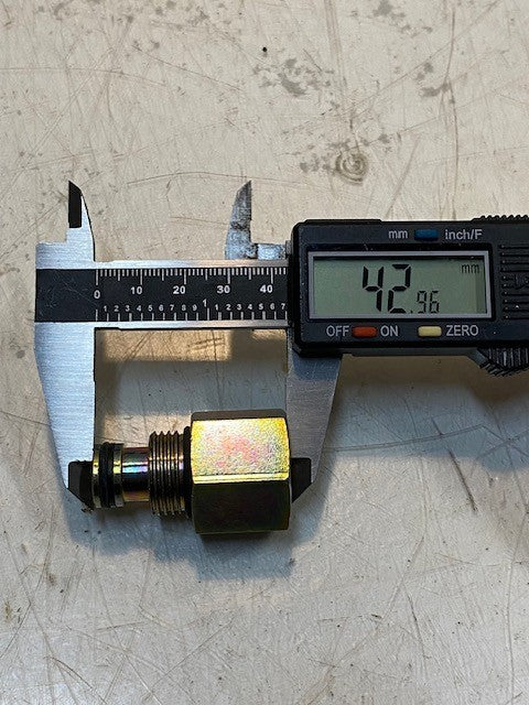 4 Quantity of Salami Nipplo US5 COD 323312002 Hydraulic Adapter Fittings (4 Qty)