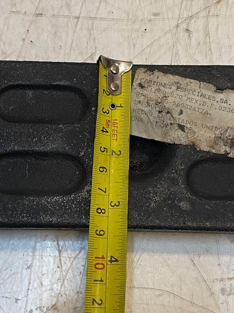 INTERNATIONAL SPRING U-BOLT REAR SUSPENSION SEAT 581744C1